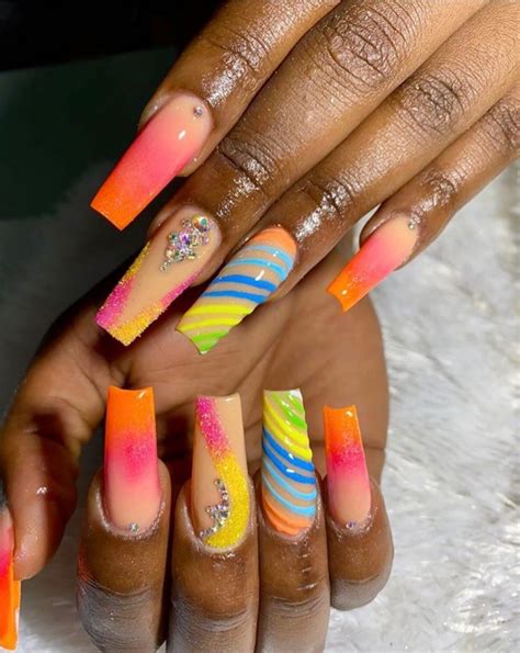 what are colored fake nails called